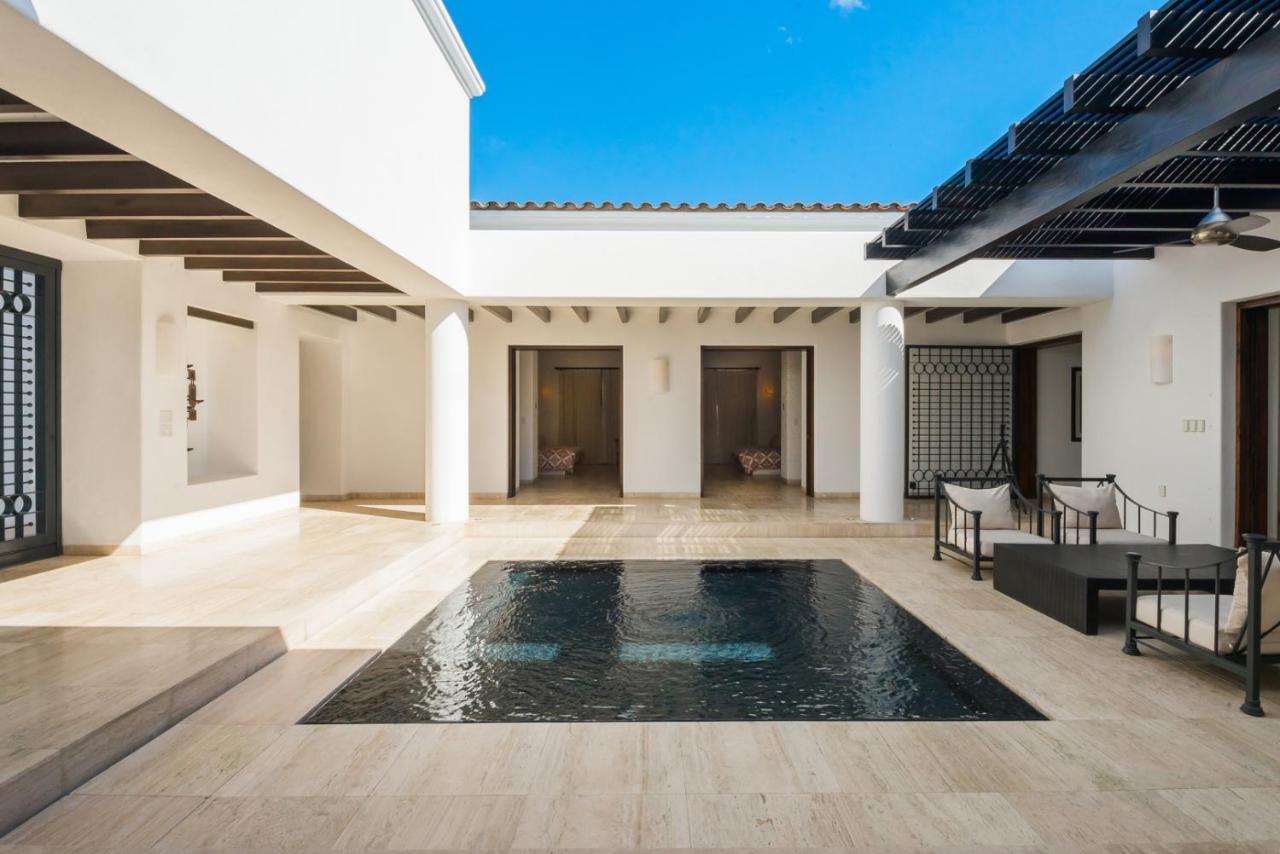 Casa Yvonne Modern Amenities Near Exclusive Golf Course Sleeps 16 Villa San José del Cabo Екстериор снимка